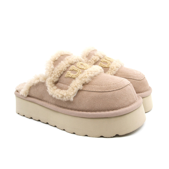 UGG ムートン プラットフォーム スリッパ