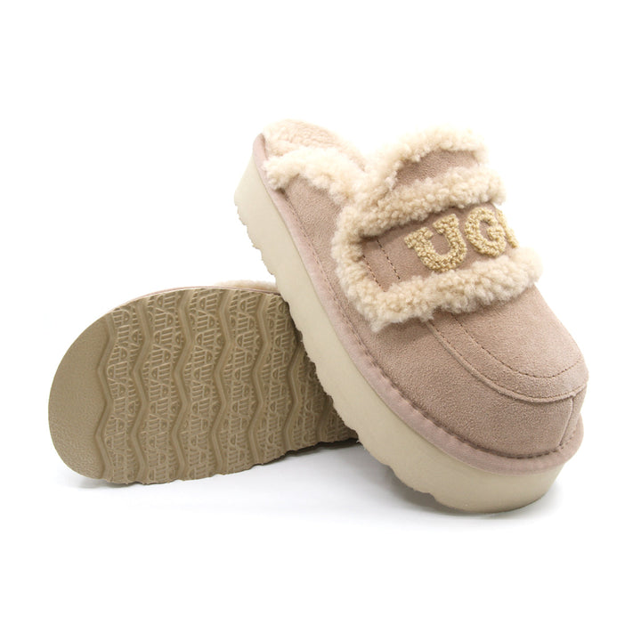 UGG ムートン プラットフォーム スリッパ