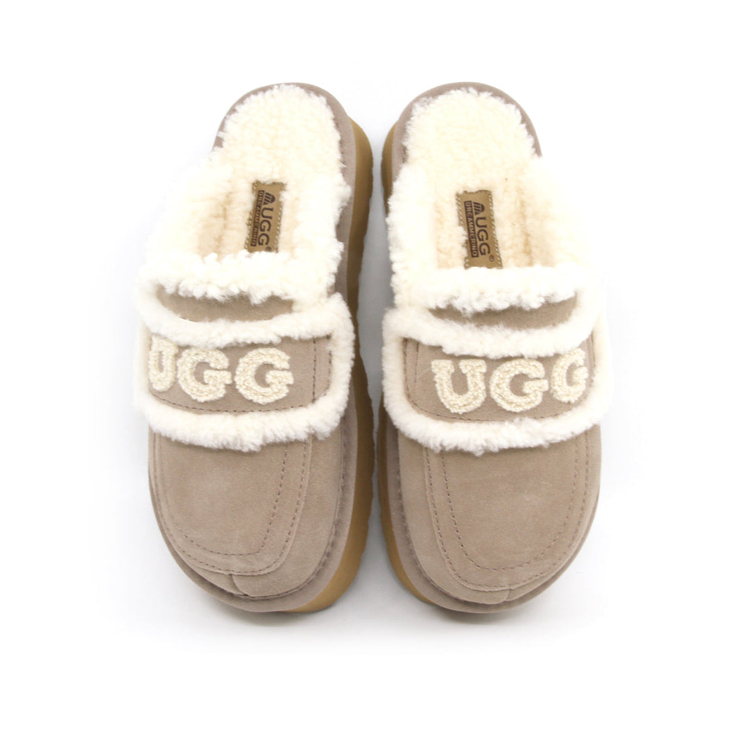 UGG ムートン プラットフォーム スリッパ